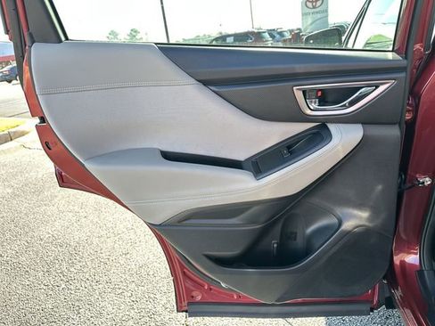 Used 2023 Subaru Forester Premium image 7