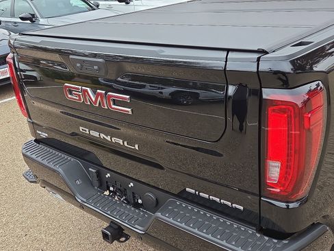 New 2026 GMC Sierra 1500 Denali AWD/4WD image 7