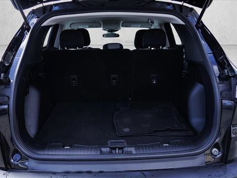 Used 2022 Ford Escape SE image 24
