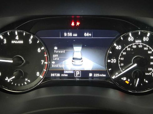 Used 2023 INFINITI QX80 Sensory w/ All-Season Package AWD/4WD image 28