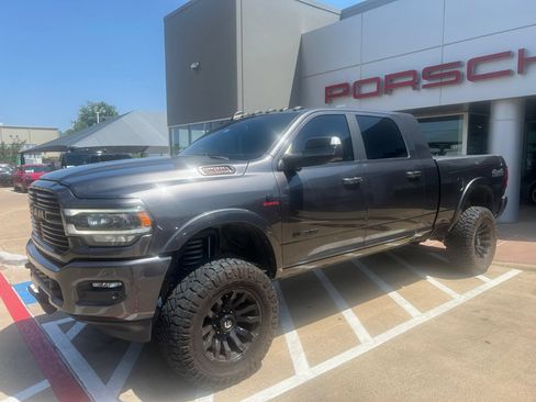Used 2022 RAM 2500 Laramie w/ Night Edition AWD/4WD image 1