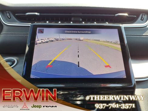 Used 2023 Jeep Grand Cherokee Limited w/ Trailer Tow Package image 21