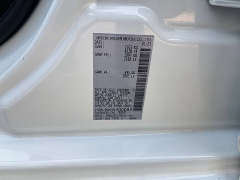 Used 2025 Nissan Altima 2.5 SV FWD image 30