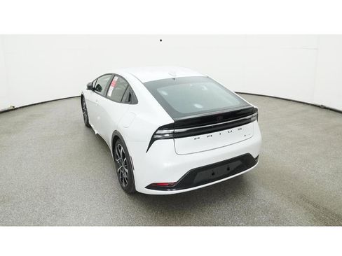 New 2025 Toyota Prius XSE image 6