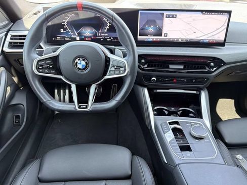 Used 2025 BMW M440i RWD image 25