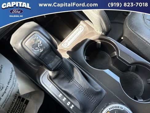 Certified 2025 Ford Bronco Badlands AWD/4WD image 30