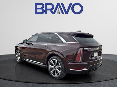 New 2026 Cadillac Escalade IQ Luxury 1 w/ LPO, Floor Liner Package image 5