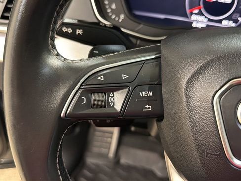 Used 2018 Audi SQ5 Prestige w/ Prestige Package AWD/4WD image 18
