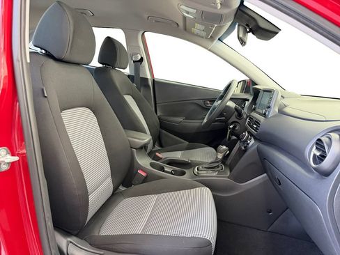 Used 2021 Hyundai Kona SE FWD image 17
