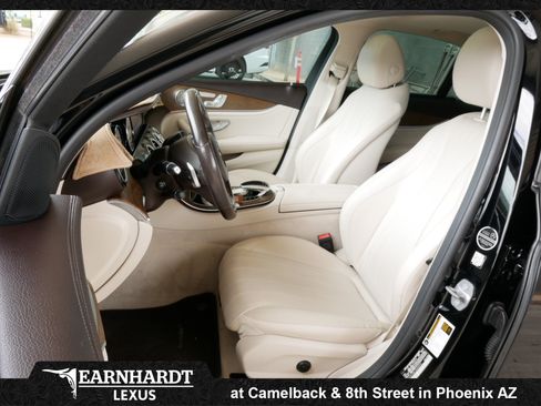 Used 2018 Mercedes-Benz E 300 image 2