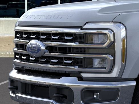 New 2026 Ford F250 Lariat w/ Lariat Premium Package image 39