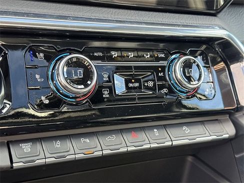 New 2026 GMC Sierra 2500 Denali image 13