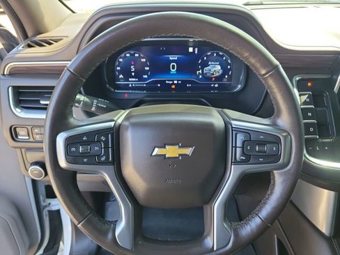 Certified 2022 Chevrolet Suburban LT w/ Luxury Package image 27