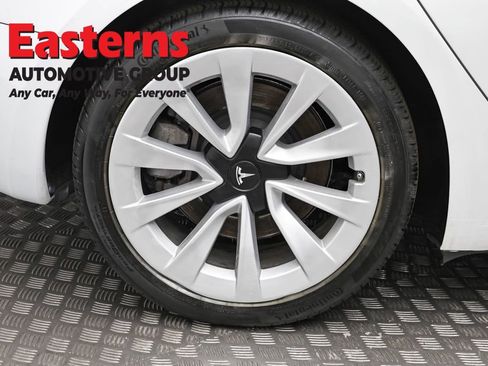 Used 2023 Tesla Model 3 Standard Range RWD image 24