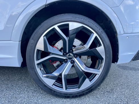 Used 2024 Audi RS Q8 4.0T image 10