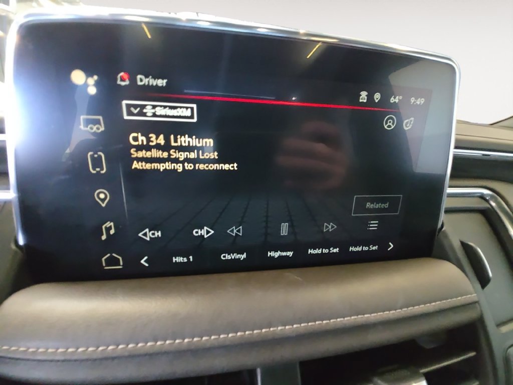 Certified 2022 GMC Yukon SLT w/ SLT Luxury Package AWD/4WD image 21