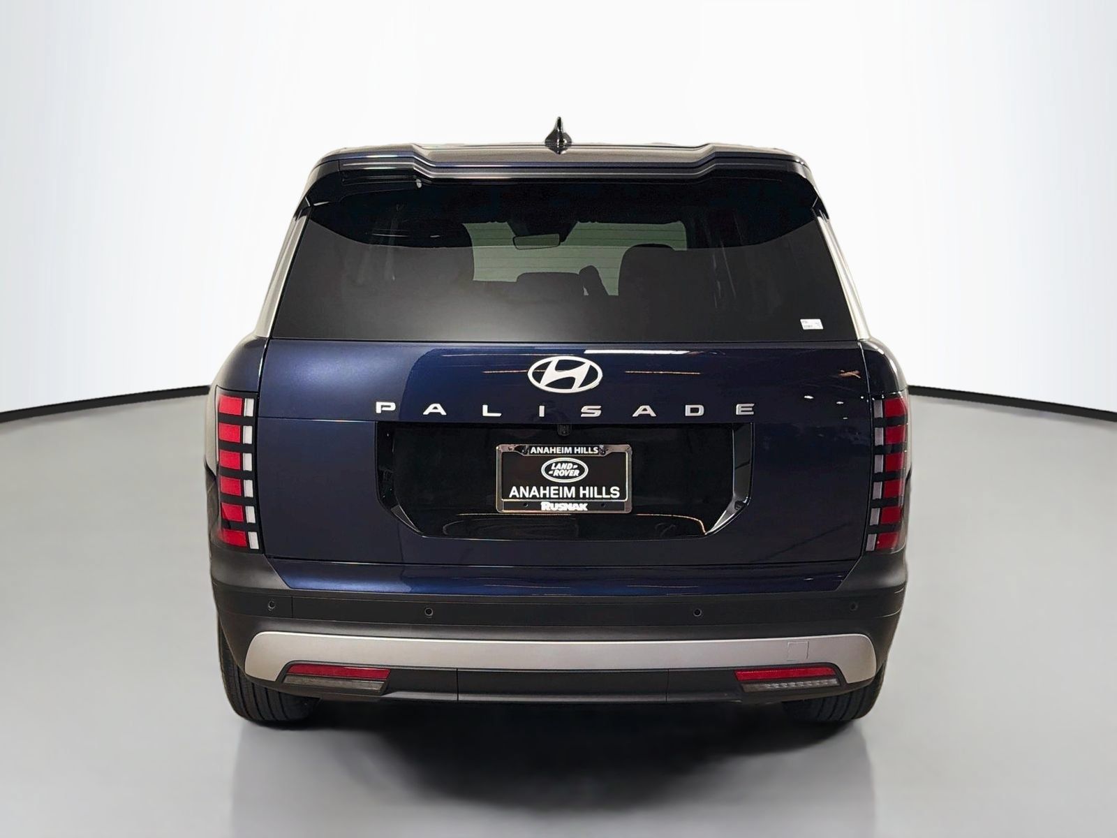 Used 2026 Hyundai Palisade SE FWD image 4