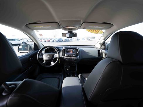 Used 2018 Chevrolet Colorado Z71 image 19