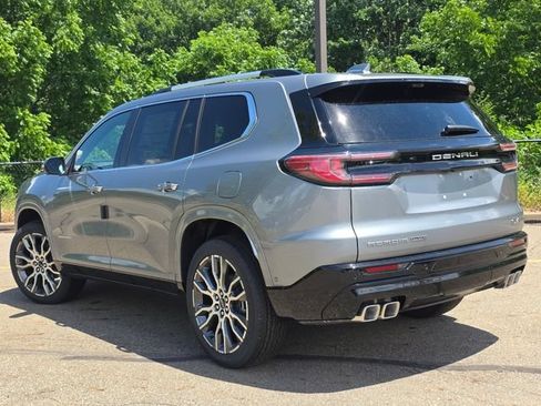 New 2026 GMC Acadia Denali Ultimate AWD/4WD image 15