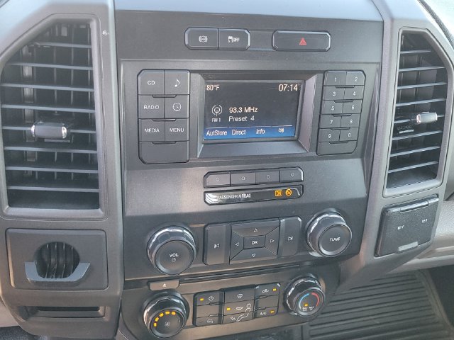 Used 2017 Ford F550 2WD Regular Cab Super Duty image 13
