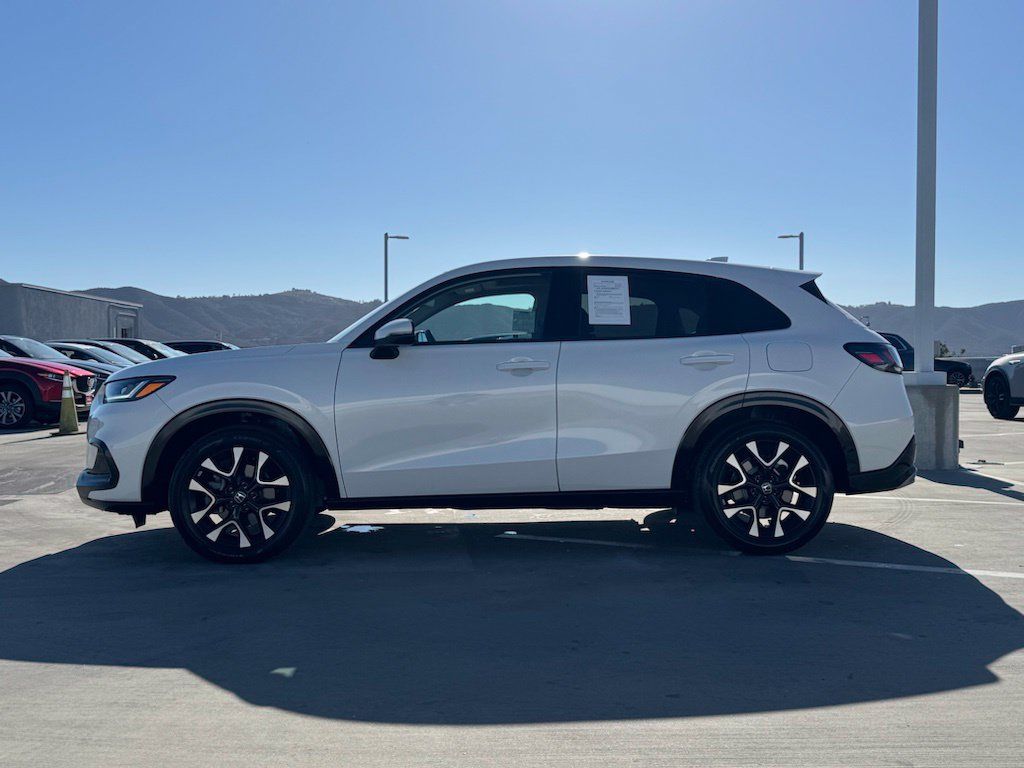 Used 2026 Honda HR-V EX-L image 5