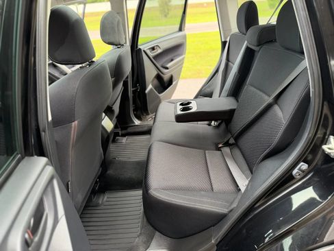 Used 2018 Subaru Forester 2.5i Premium AWD/4WD image 13