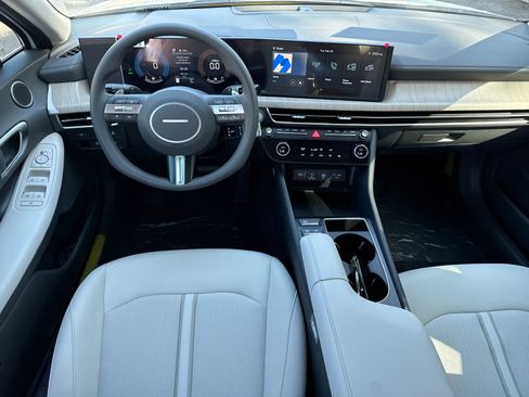 New 2026 Hyundai Sonata Blue FWD image 23