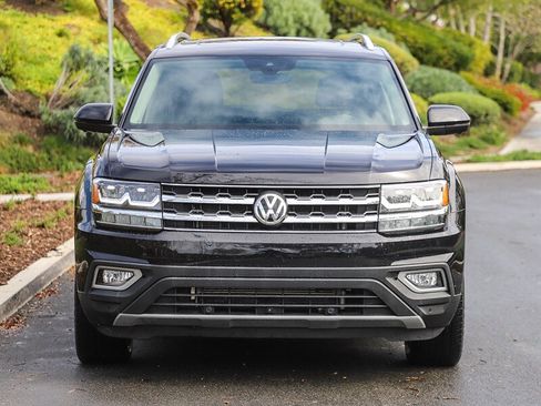 Used 2019 Volkswagen Atlas SEL Premium image 2