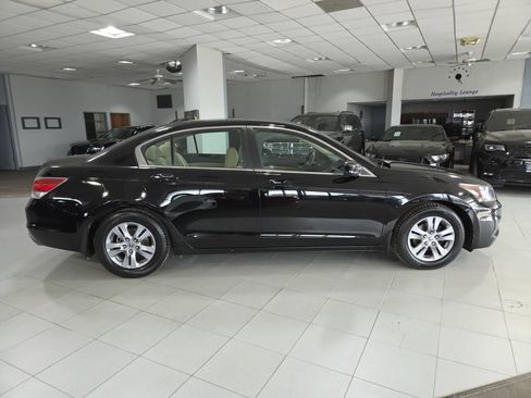 Used 2012 Honda Accord LX image 8