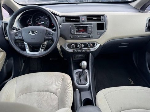 Used 2013 Kia Rio EX w/ Convenience Pkg image 11