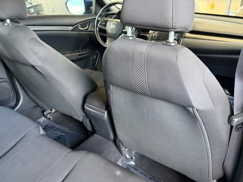 Used 2018 Honda Civic Sport image 28