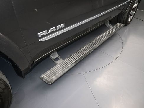 Used 2019 RAM 1500 Limited image 33