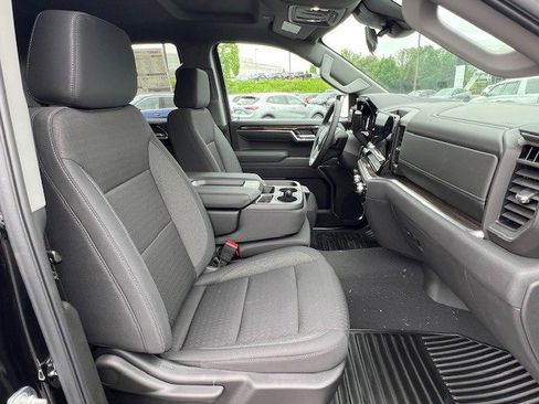 New 2026 GMC Sierra 1500 Elevation image 18