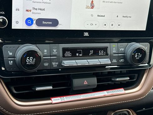 New 2026 Toyota Grand Highlander AWD Hybrid image 24