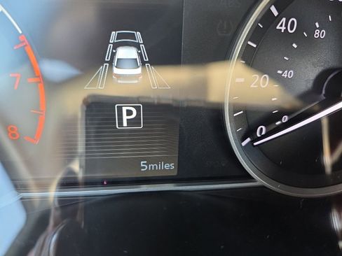 New 2025 Nissan Versa SV image 17