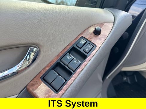 Used 2014 Nissan Murano LE w/ Platinum Edition Package image 12