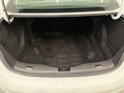 Used 2019 Chevrolet Cruze LS image 5