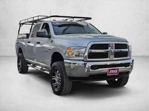 Used 2016 RAM 2500 Tradesman w/ Chrome Appearance Group AWD/4WD image 3