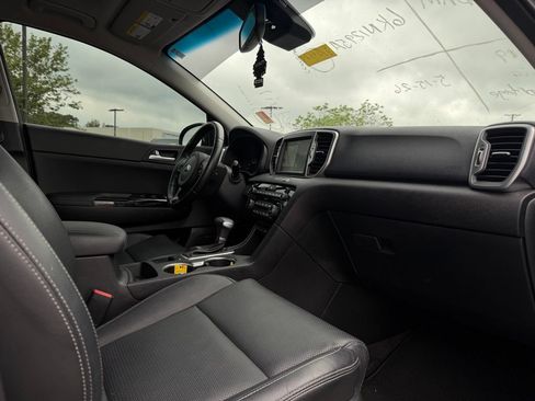 Used 2019 Kia Sportage EX w/ EX Technology Package FWD image 29