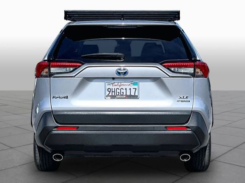Used 2023 Toyota RAV4 XLE Premium AWD/4WD image 4