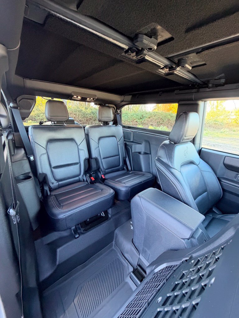 Used 2025 Ford Bronco Badlands AWD/4WD image 25