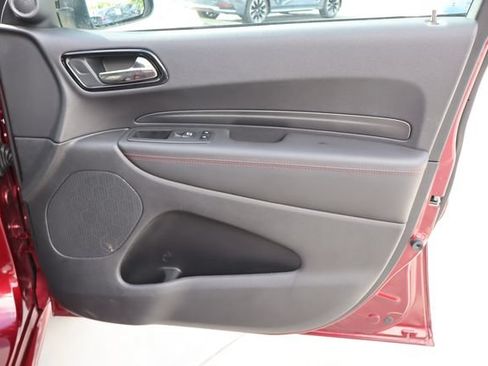 Used 2024 Dodge Durango GT RWD image 29