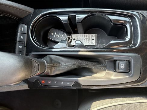 Used 2021 Chevrolet TrailBlazer LT image 31