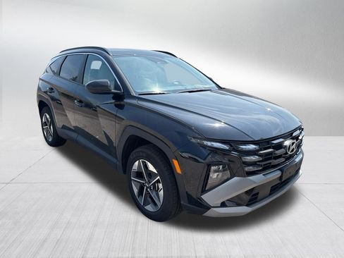Used 2026 Hyundai Tucson SEL Plus AWD/4WD image 3