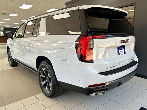New 2026 GMC Yukon XL AT4 Ultimate w/ LPO, Floor Liner Package AWD/4WD image 6