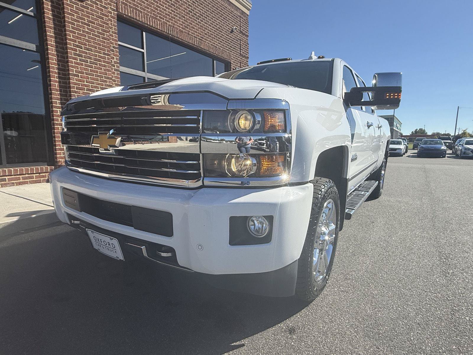 Used 2017 Chevrolet Silverado 2500 High Country w/ Duramax Plus Package AWD/4WD image 33