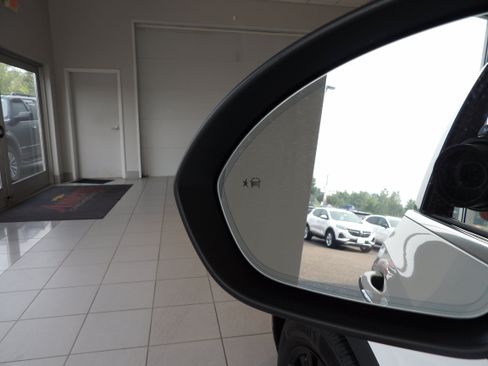 Used 2023 Buick Envision Preferred AWD/4WD image 7