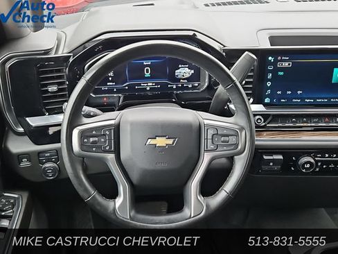 Used 2025 Chevrolet Silverado 1500 LT AWD/4WD image 12