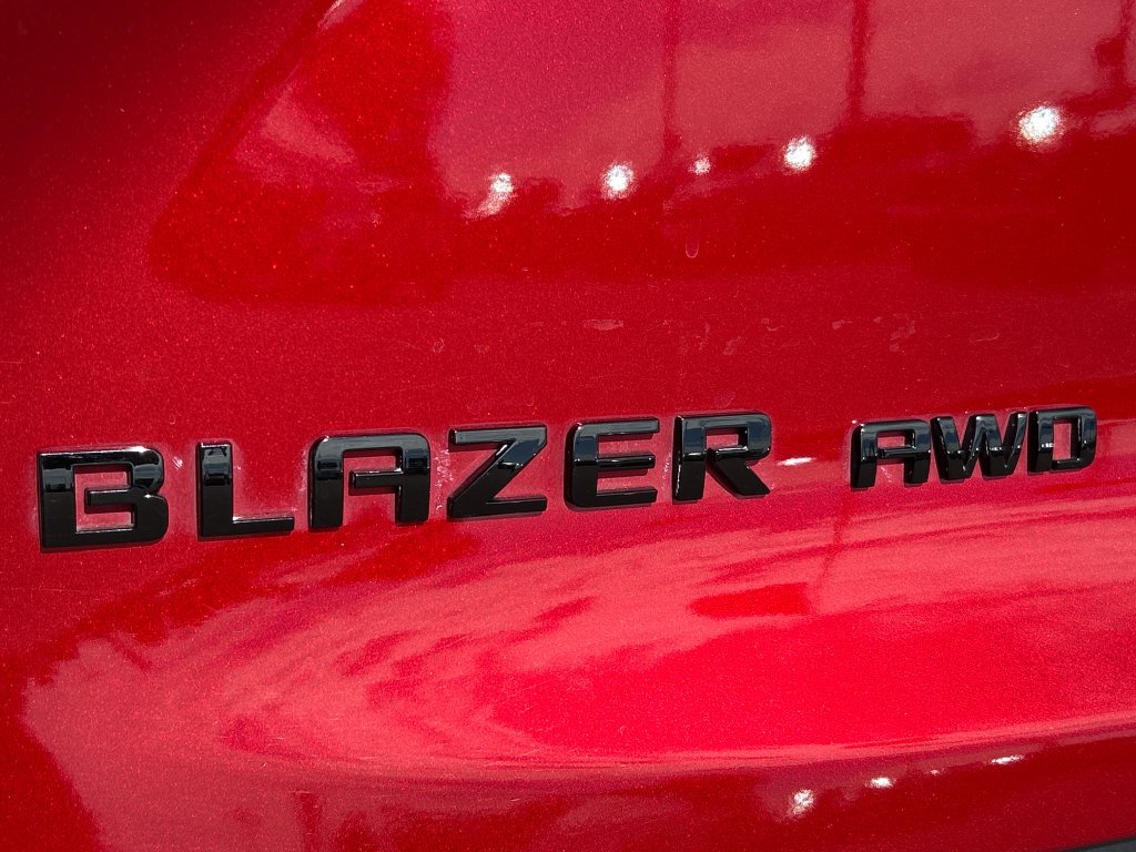 Used 2022 Chevrolet Blazer LT AWD/4WD image 24
