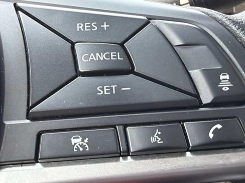 Used 2023 Nissan Kicks SV FWD image 20